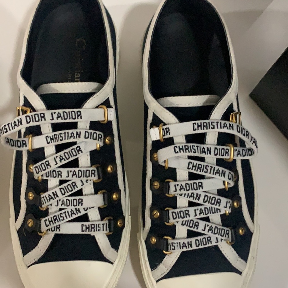 CHRISTIAN DIOR SNEAKERS - Picture 2 of 4